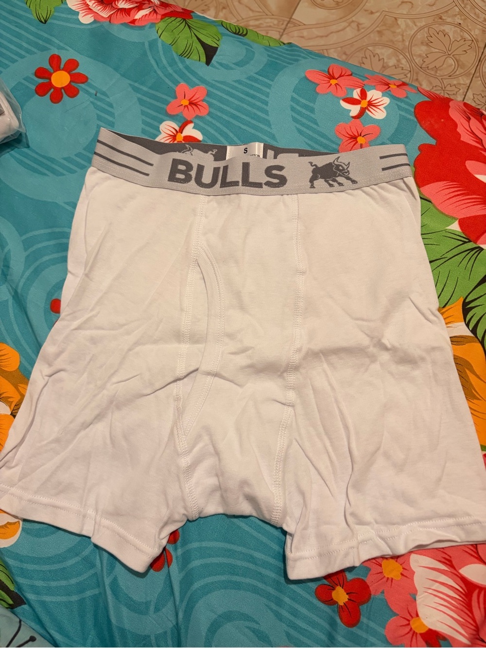 BULLS Men's White Boxer Briefs — Supportive Stretch Trunk